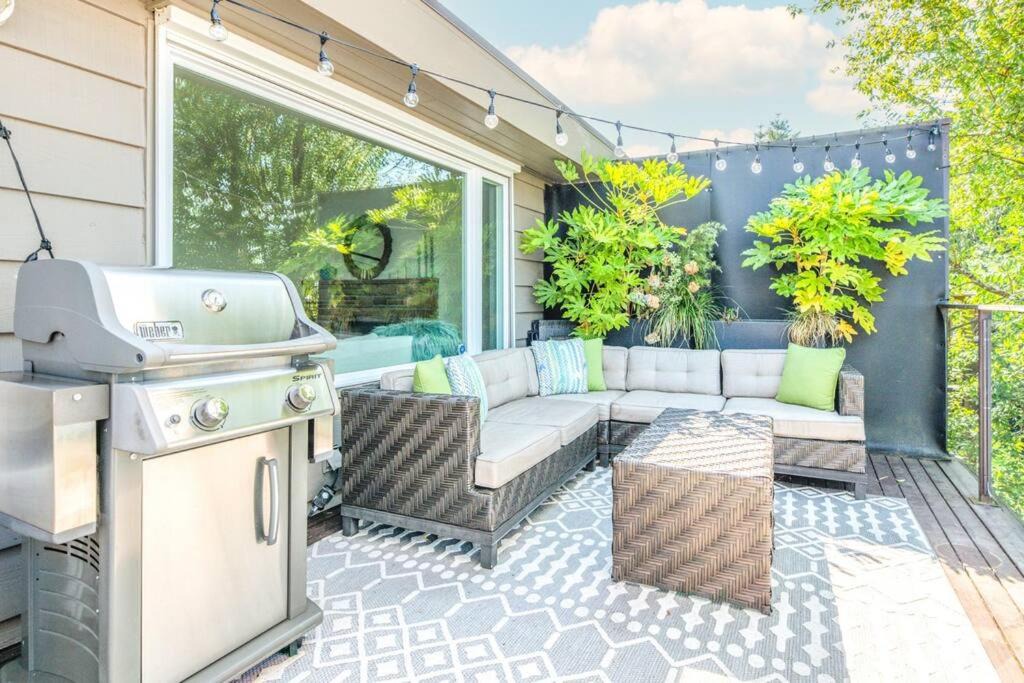 Photo of Patio Balcony in Alki