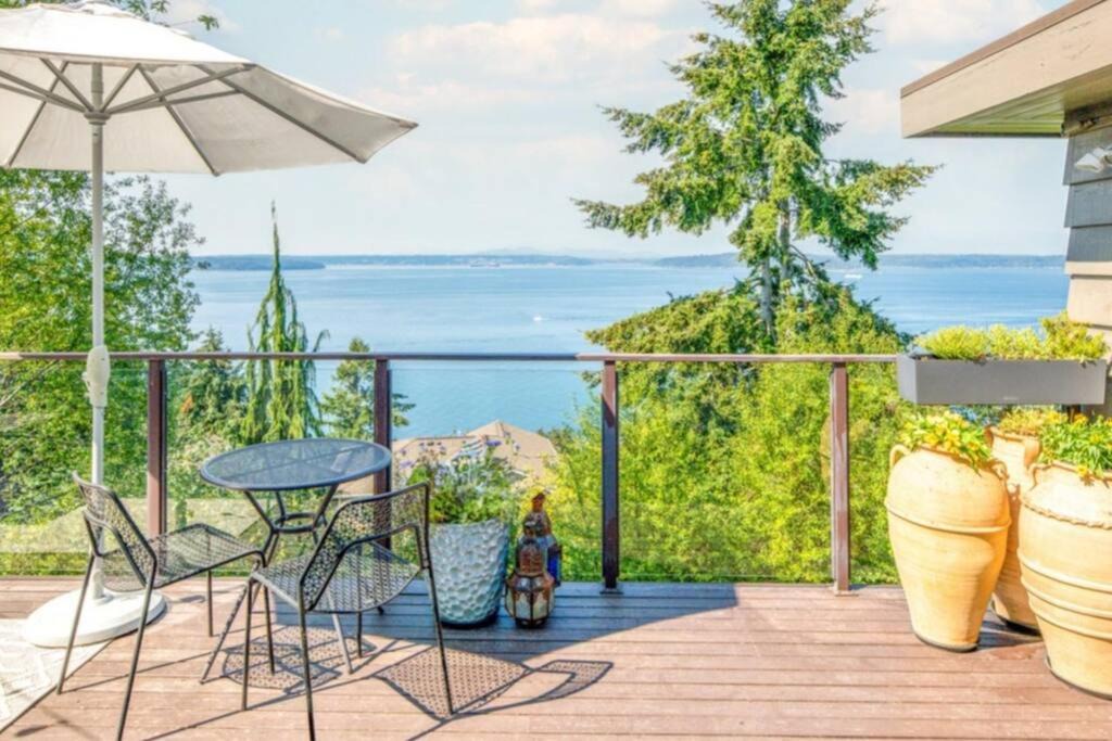 Photo of Patio Balcony in Alki