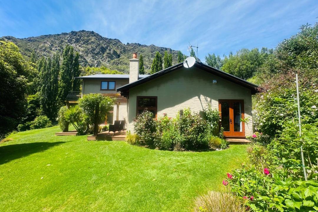 Photo of Others in Arthur's Point