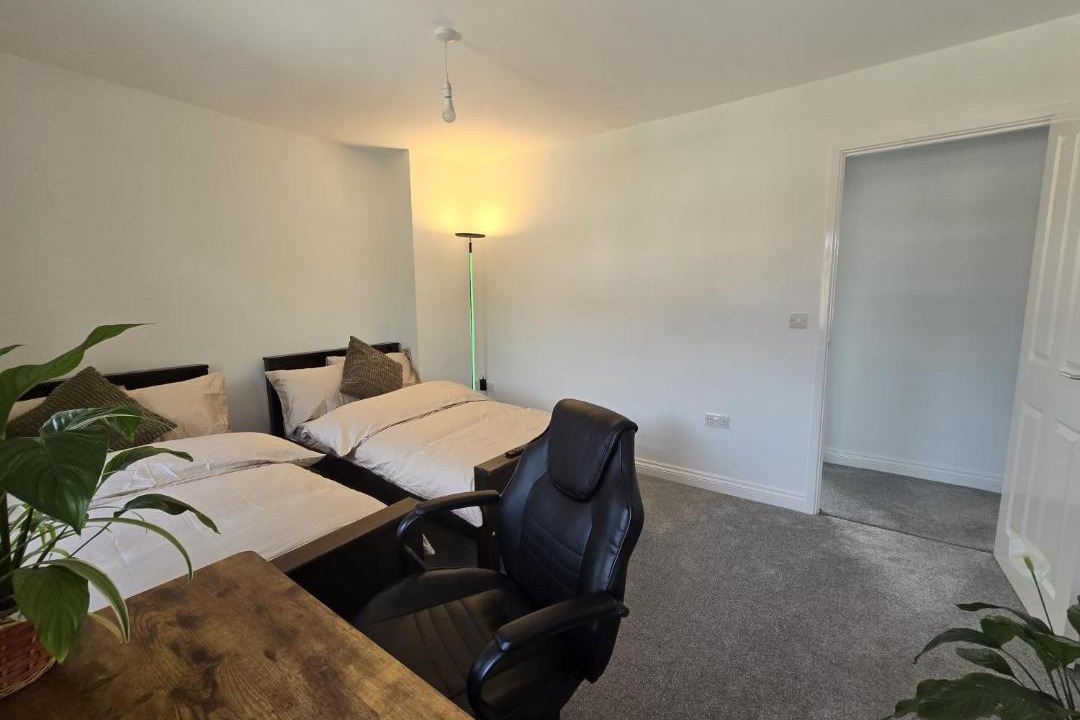 Photo of Others in London Borough of Hounslow