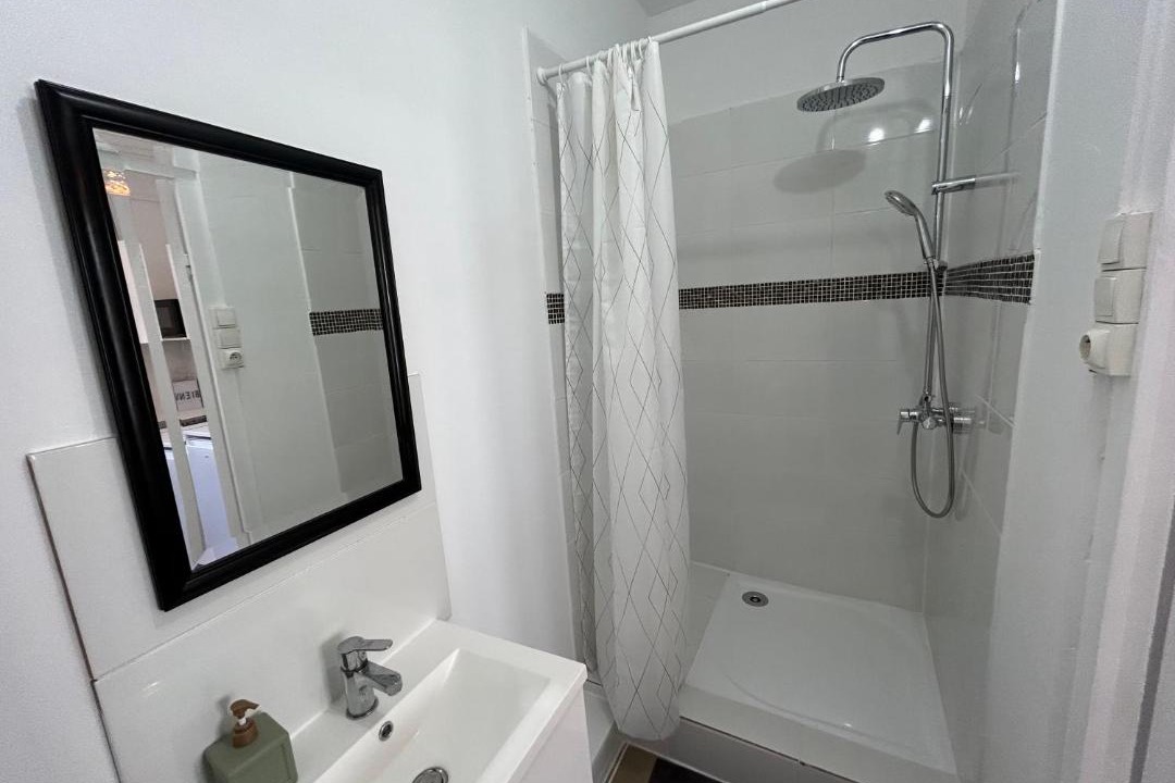 Photo of Bathroom in Thizy-les-Bourgs