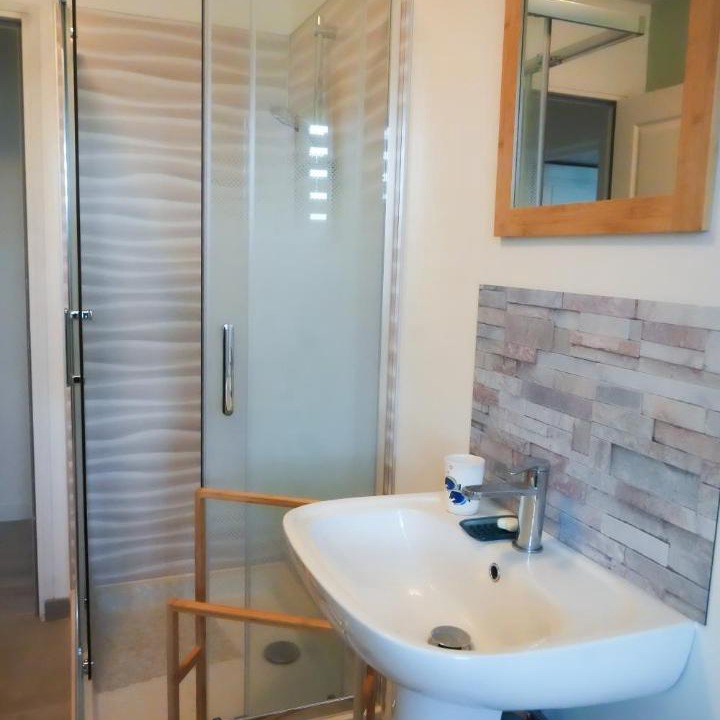 Photo of Bathroom in Guiselle