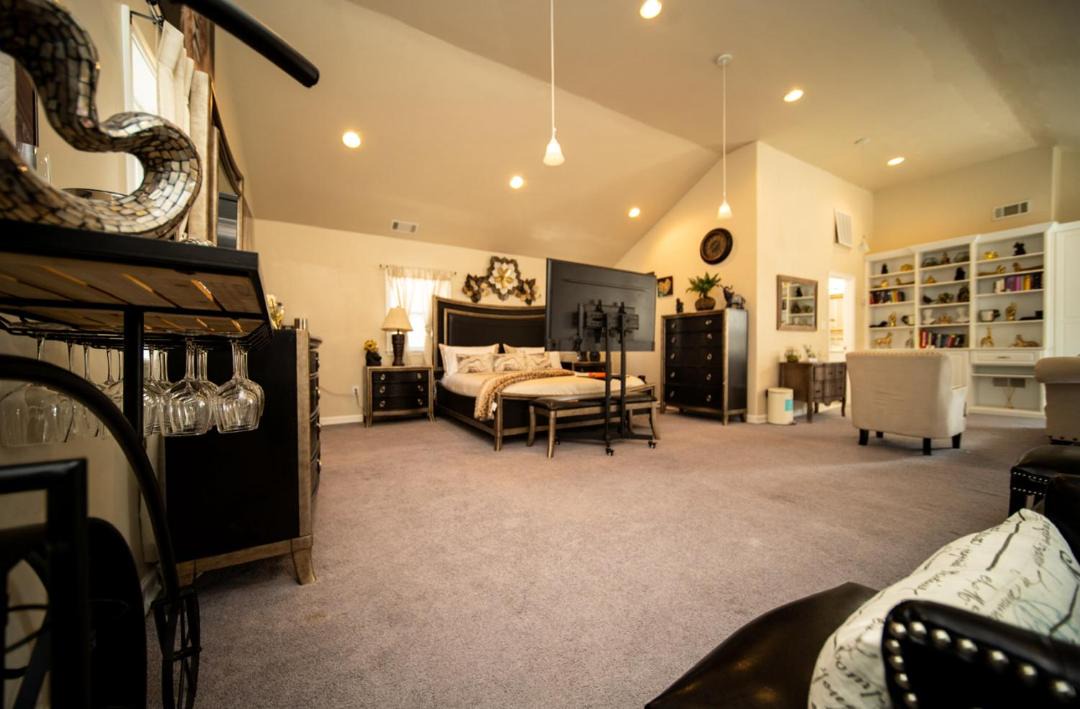 Photo of Bedroom in Roxborough