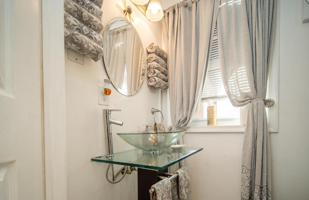 Photo of Bathroom in Roxborough
