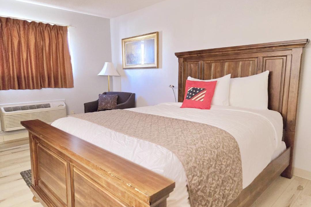 Photo of Bedroom in Ozark