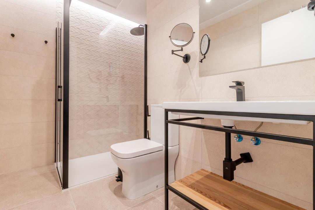 Photo of Bathroom in Cuatro Caminos