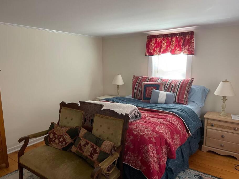 Photo of Bedroom in Brewster