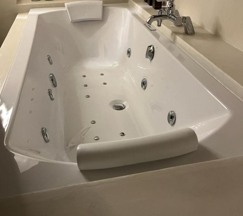 Photo of Bathroom in Mailly-le-Chateau