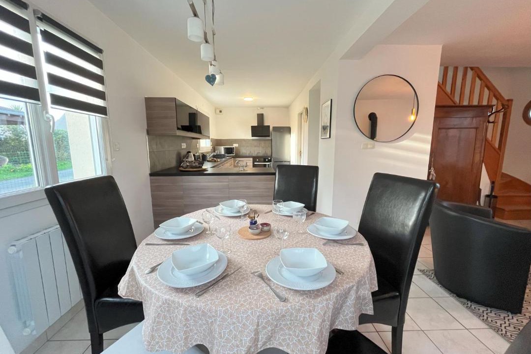 Photo of Kitchen in Plougoulm