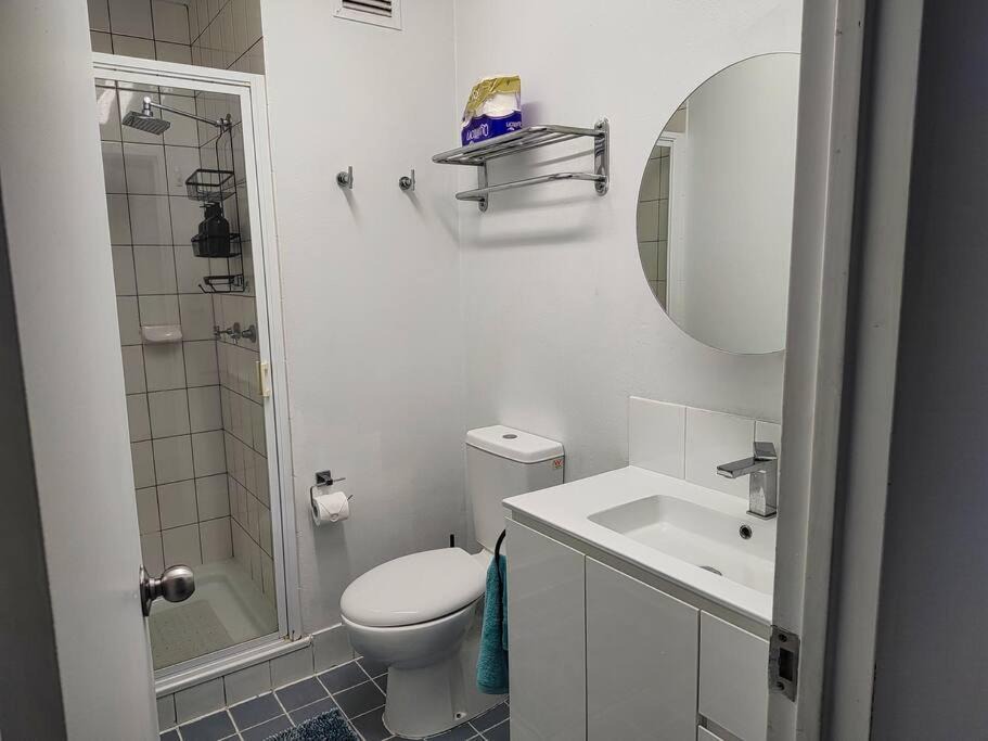 Photo of Bathroom in Dolphin Heads