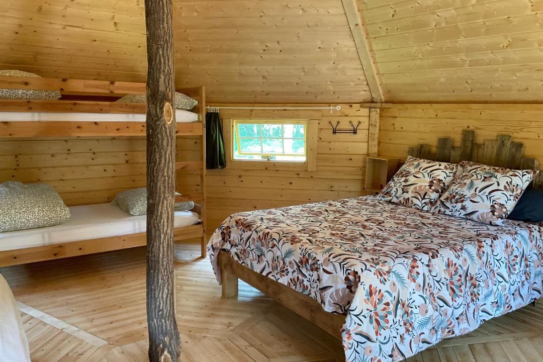 Photo of Bedroom in Allons