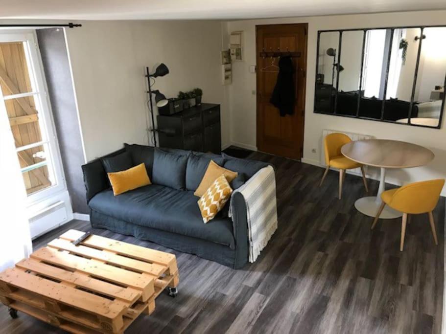 Photo of Others in Brie-Comte-Robert