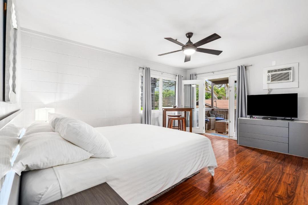 Photo of Others in Kahalu u