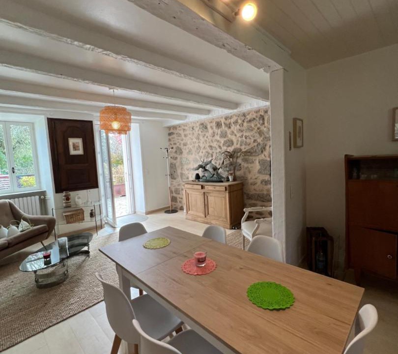 Photo of Others in Ussel