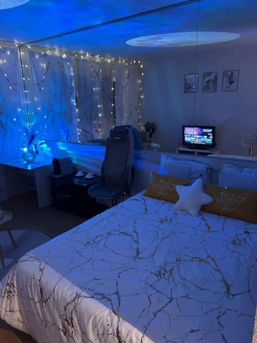 Photo of Bedroom in Carquefou