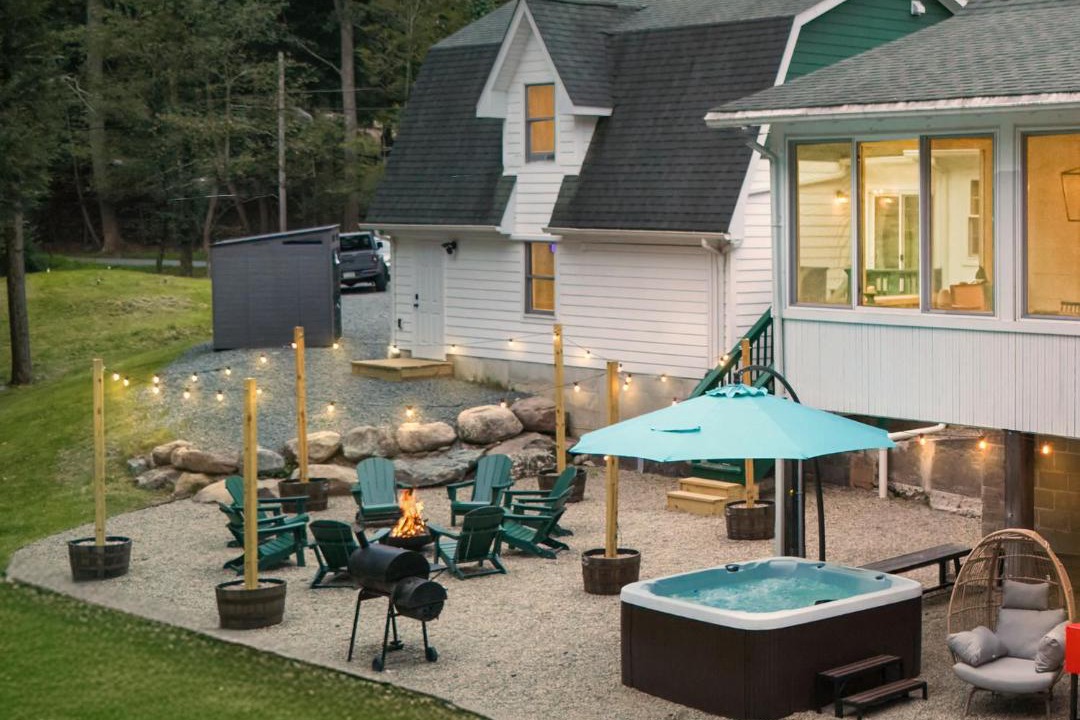 Photo of Others in Cresco