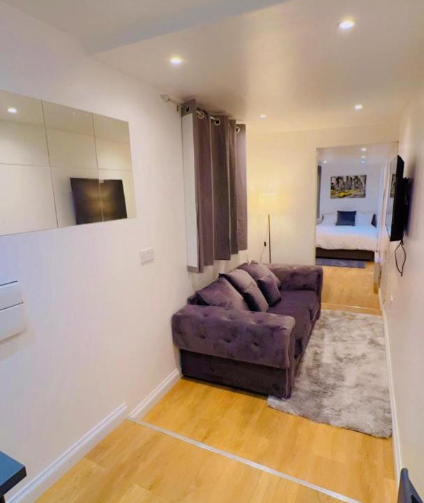 Photo of Others in Gooshays