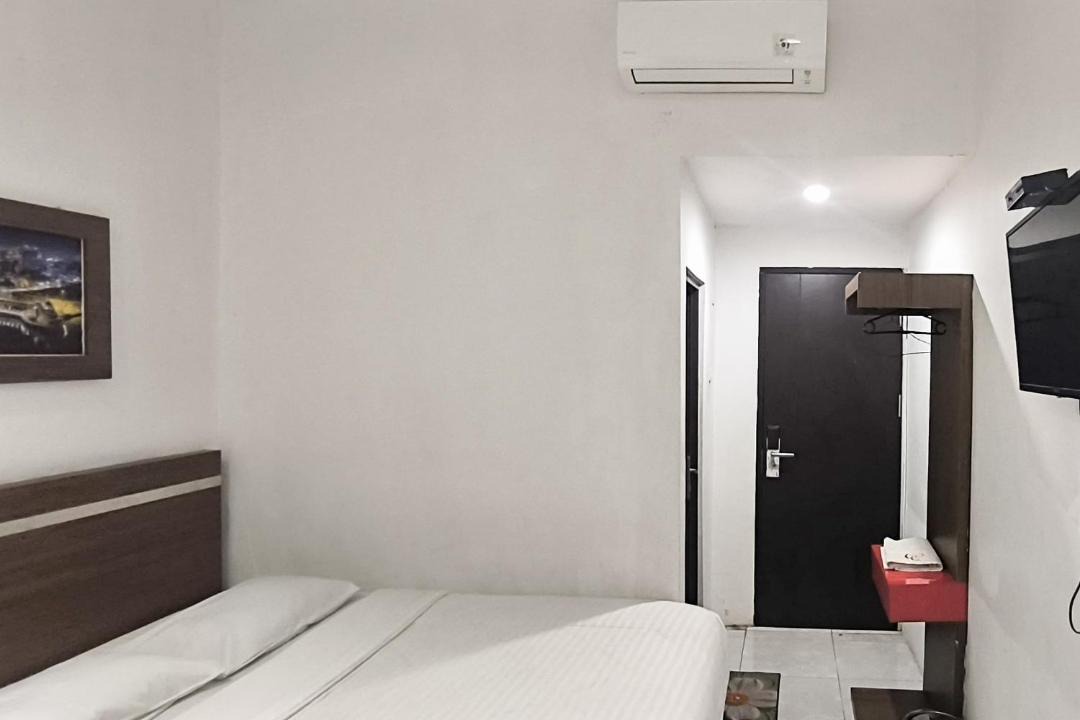 Photo of Bedroom in Makassar