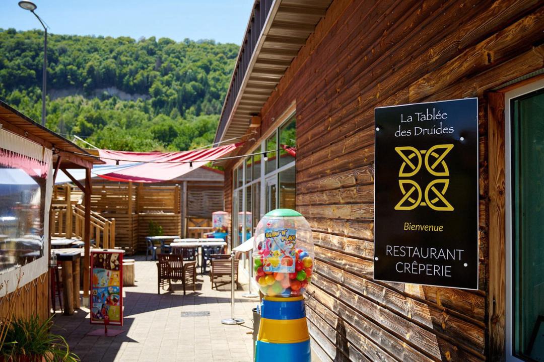 Photo of Others in Ornans