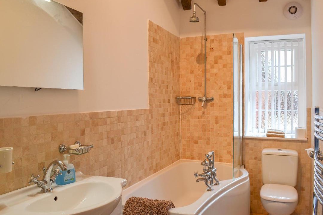 Photo of Bathroom in Tatton Park