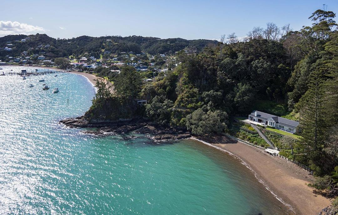 Photo of Outdoor in Russell