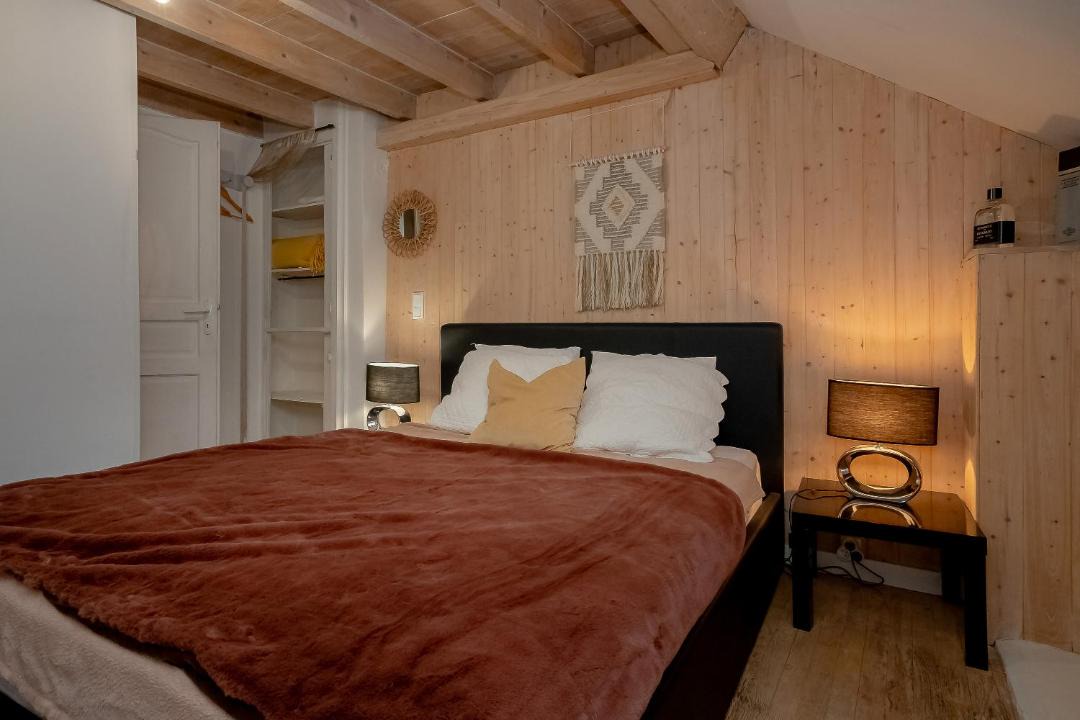 Photo of Bedroom in Viviers-du-Lac