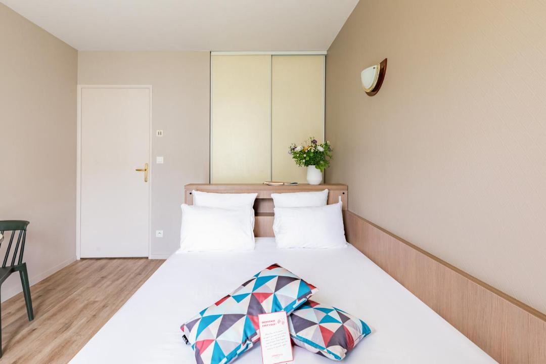 Photo of Bedroom in Madeleine-Champ de Mars