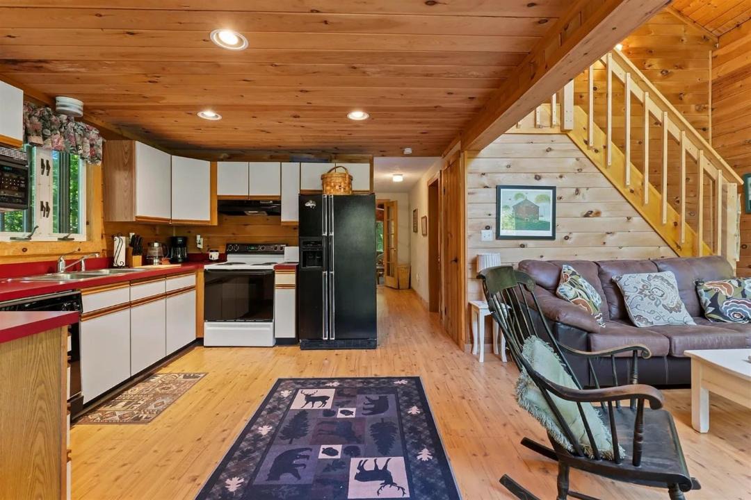 Photo of Others in Standish