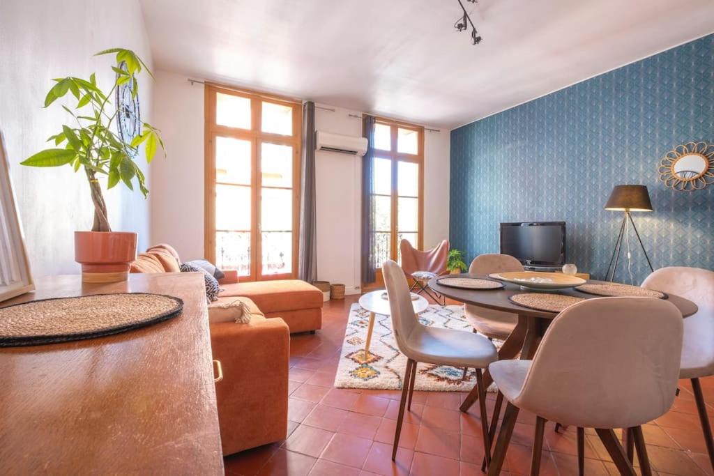 Photo of Livingroom in Saint-Mathieu