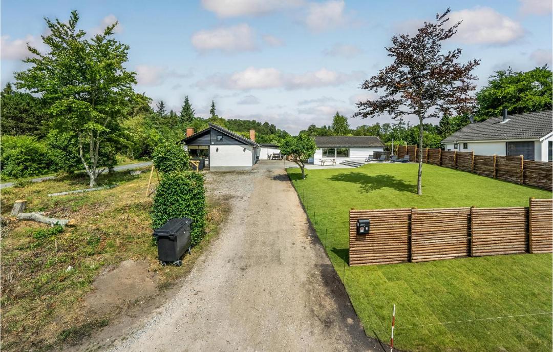 Photo of Others in Lyngsbæk Strand