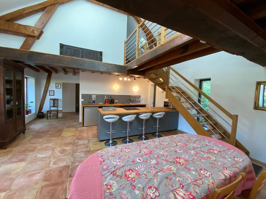 Photo of Others in Ecrainville