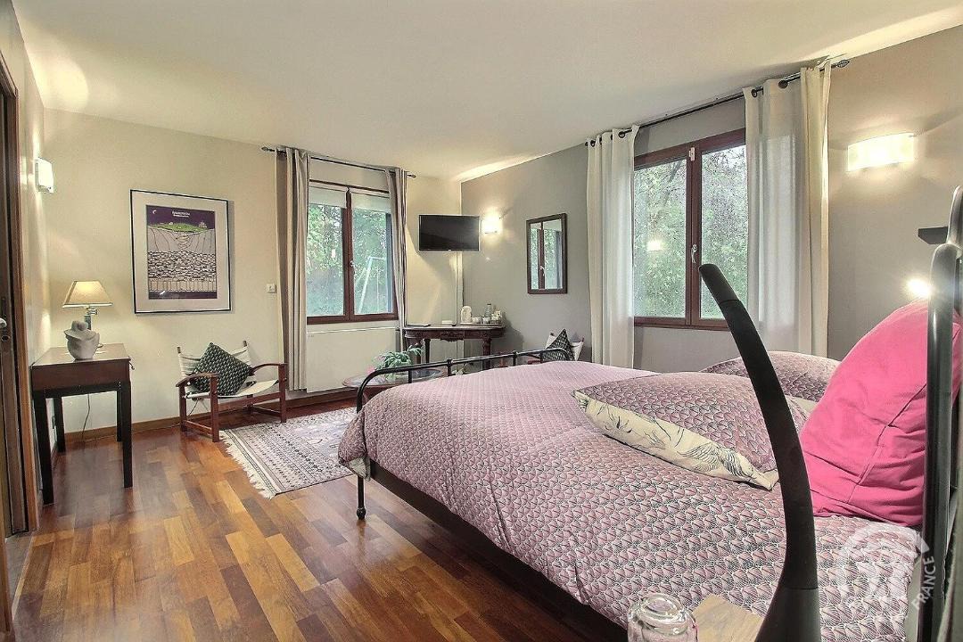 Photo of Bedroom in Ploumilliau