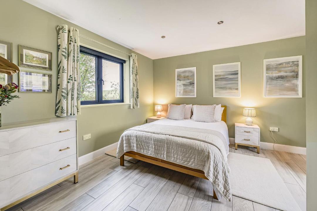 Photo of Bedroom in Winterborne Kingston