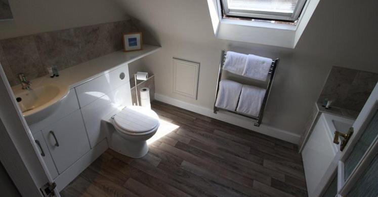 Photo of Bathroom in Woolstone