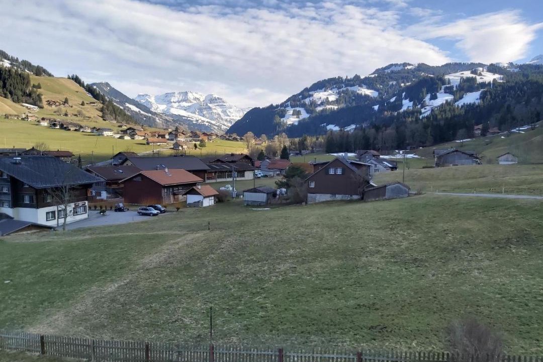 Photo of Others in Oeschseite