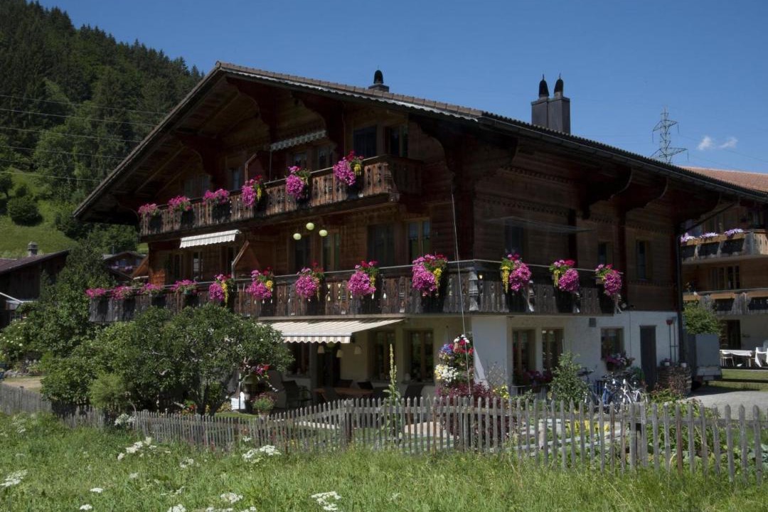 Photo of Others in Zweisimmen Nr Gstaad