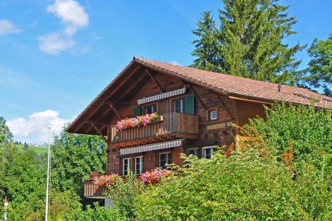 Photo of Others in Zweisimmen