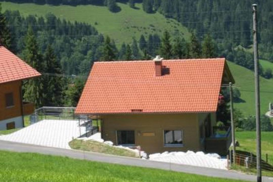 Photo of Others in Oeschseite