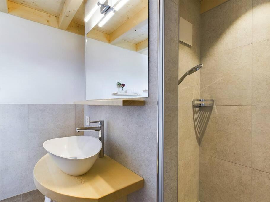 Photo of Bathroom in Aeschi bei Spiez