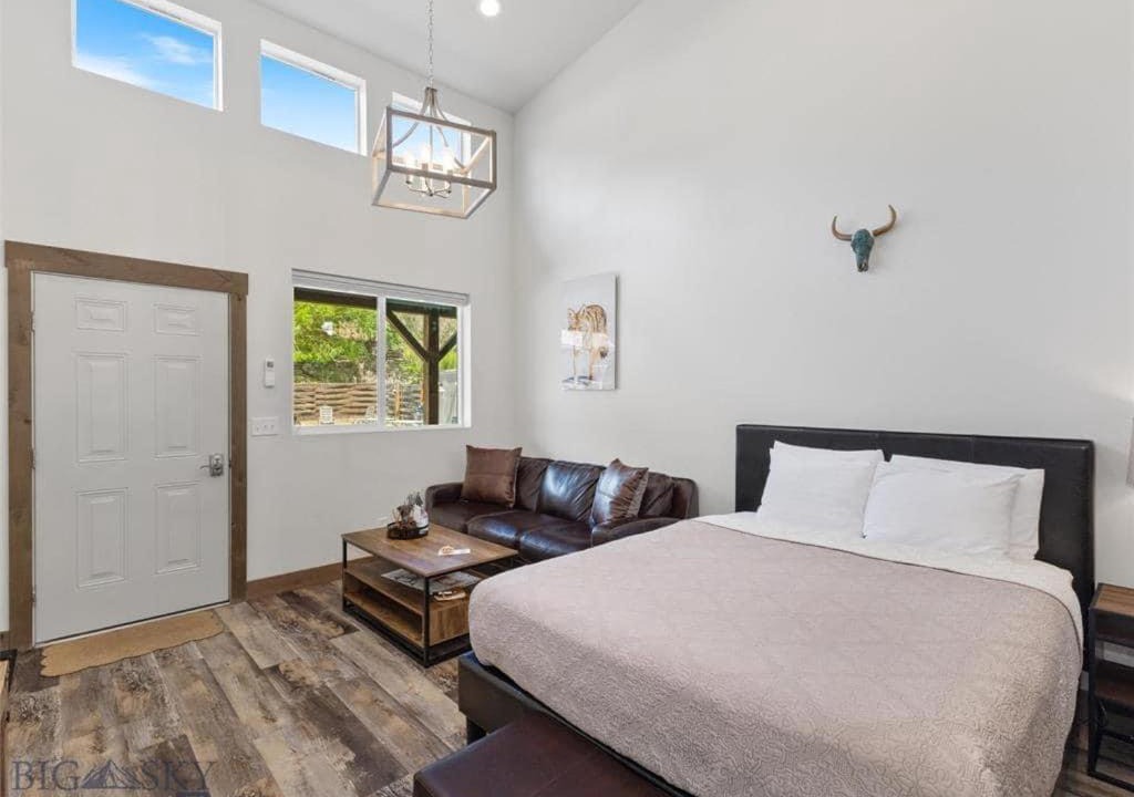 Photo of Bedroom in Gardiner