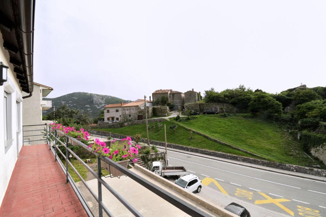 Photo of Others in Plomin