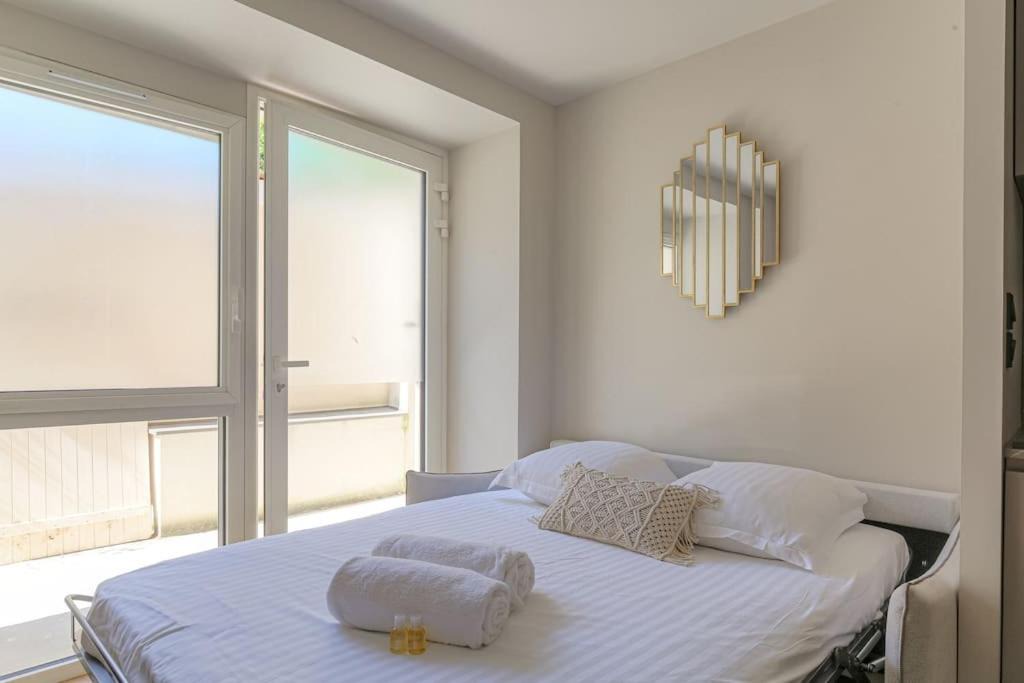Photo of Bedroom in Saint-Didier-au-Mont-d'Or