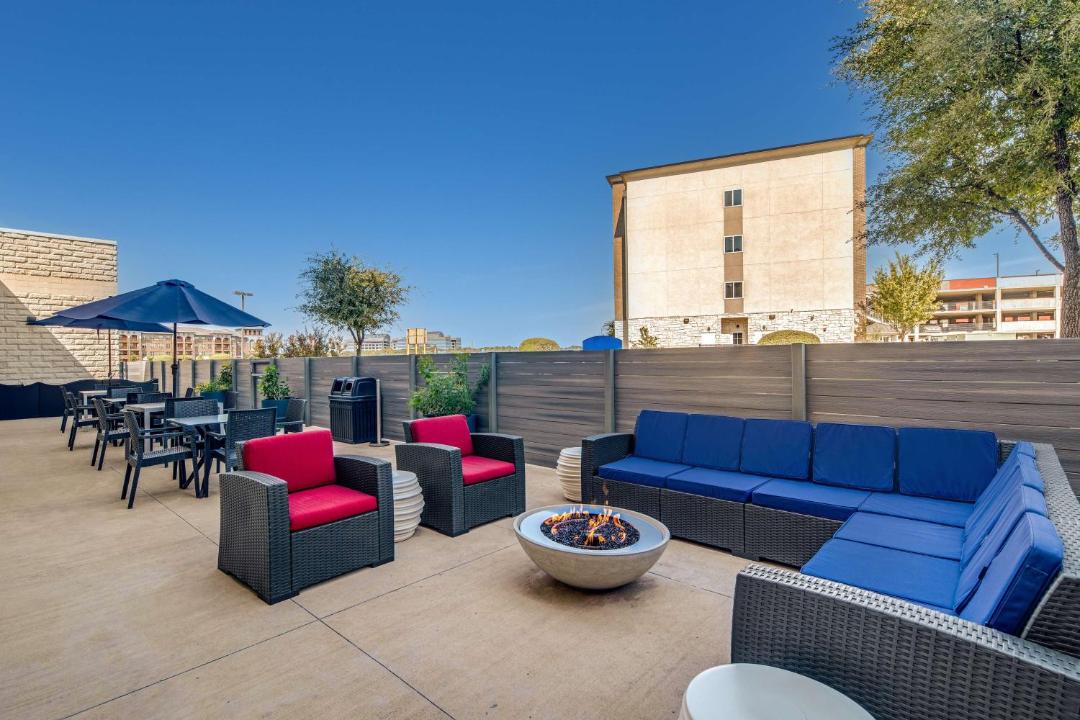 Photo of Patio Balcony in Farmers Branch