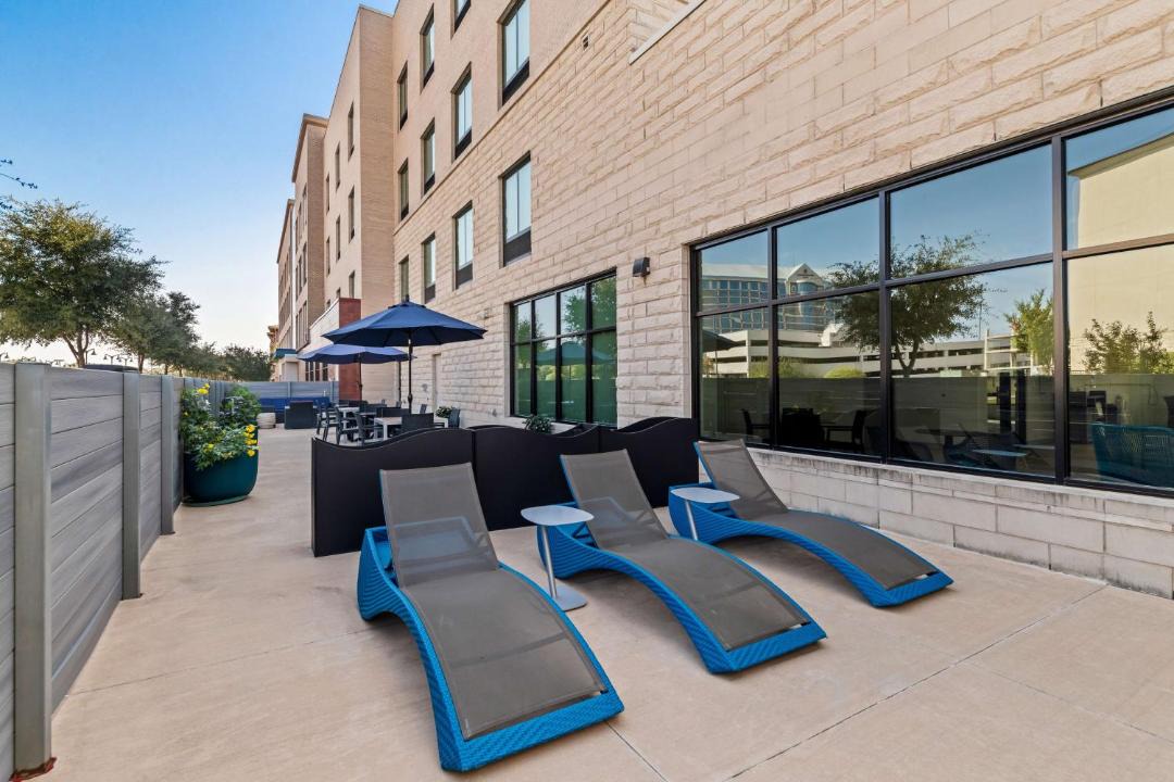 Photo of Patio Balcony in Farmers Branch
