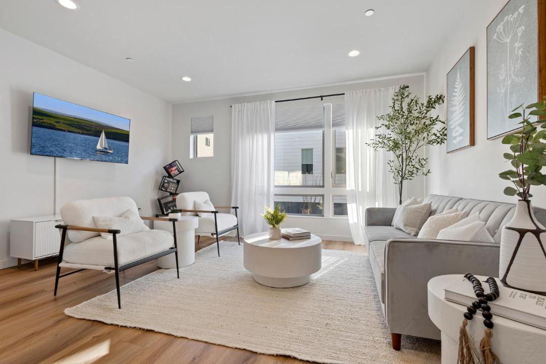 Photo of Livingroom in Meridian Park