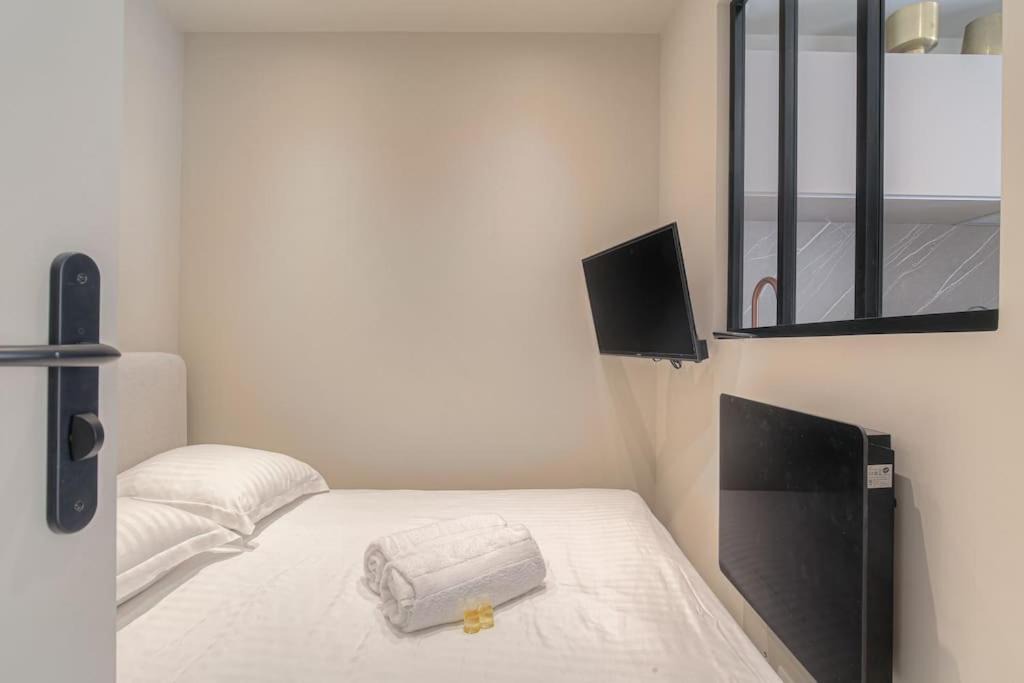 Photo of Bedroom in Grand Champ - Jean Perrin