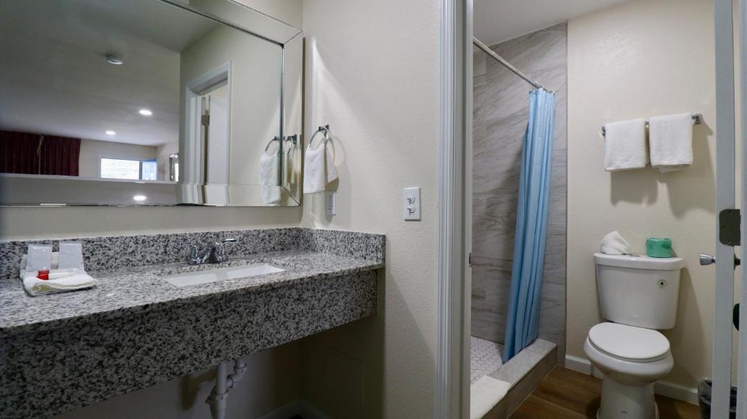 Photo of Bathroom in Cochran