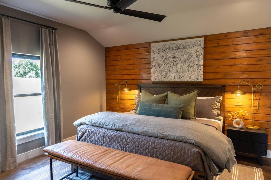 Photo of Bedroom in Washington
