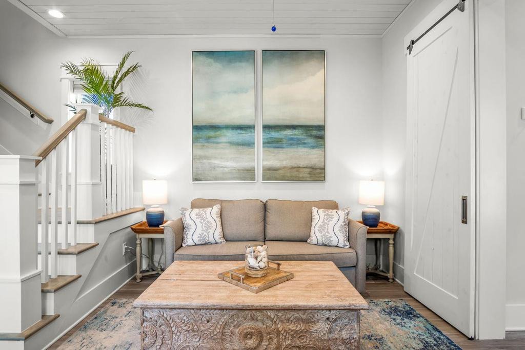Photo of Others in Cinnamon Shore