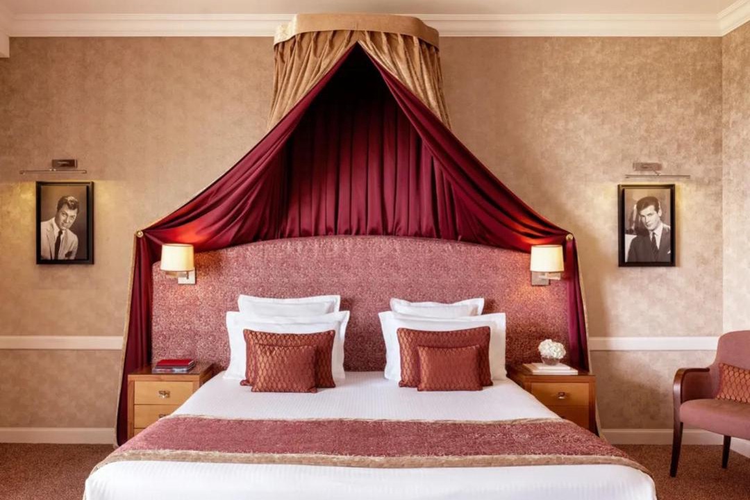 Photo of Bedroom in Deauville City Centre